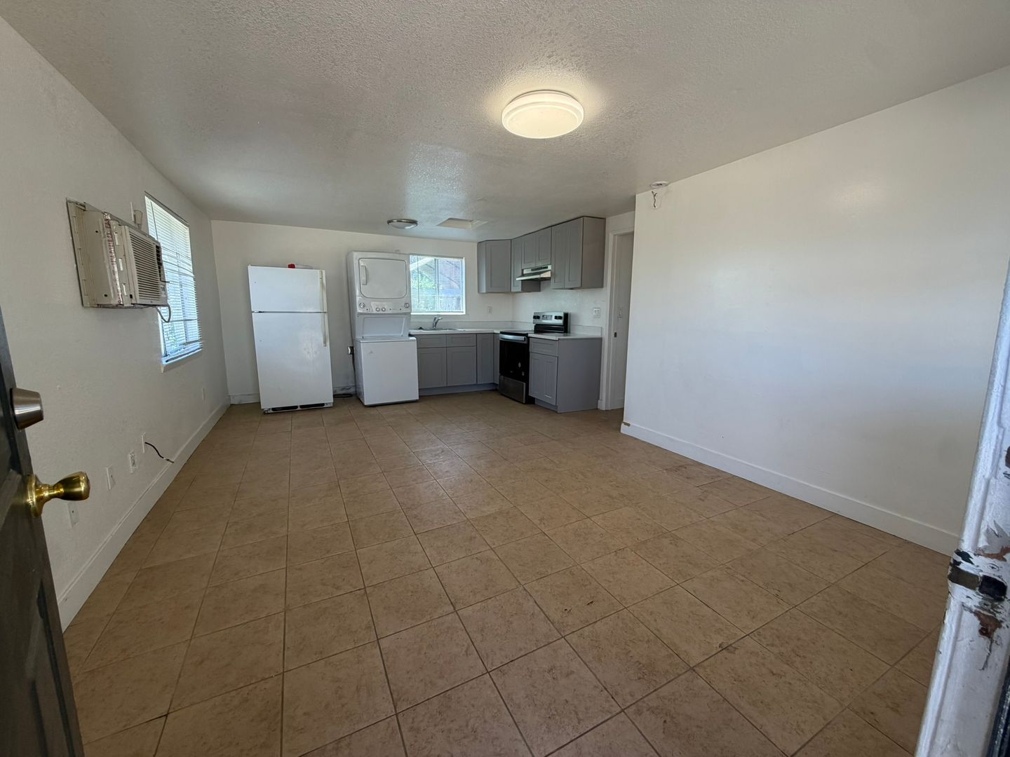 5801 Wallace Ave  - Sacramento - California - 1 bed, 1 bath rental property