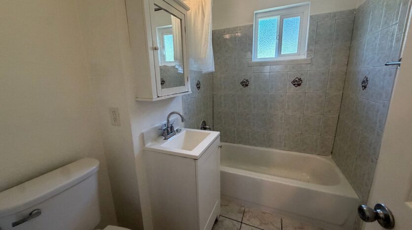 5801 Wallace Ave  - Sacramento - California - 1 bed, 1 bath rental property