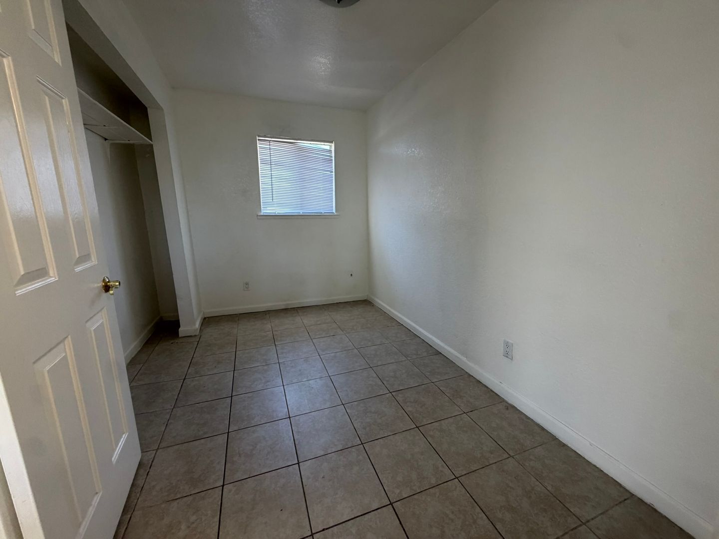 5801 Wallace Ave  - Sacramento - California - 1 bed, 1 bath rental property