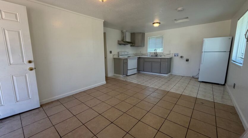 5801 Wallace Ave  - Sacramento - California - 1 bed, 1 bath rental property