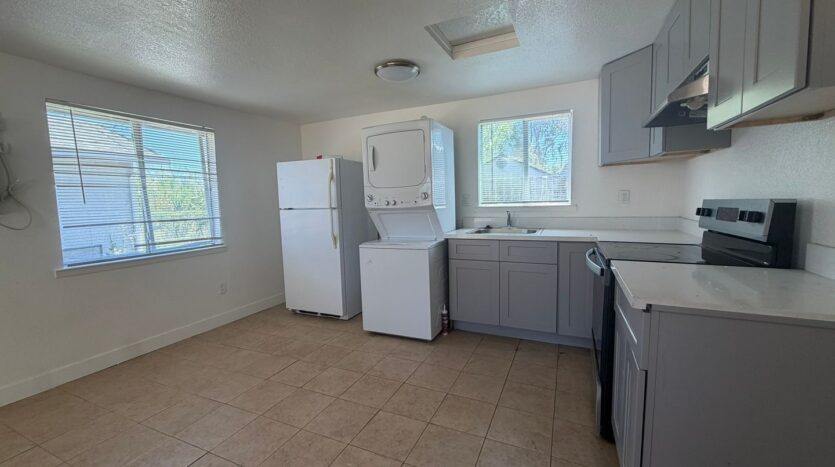 5801 Wallace Ave  - Sacramento - California - 1 bed, 1 bath rental property
