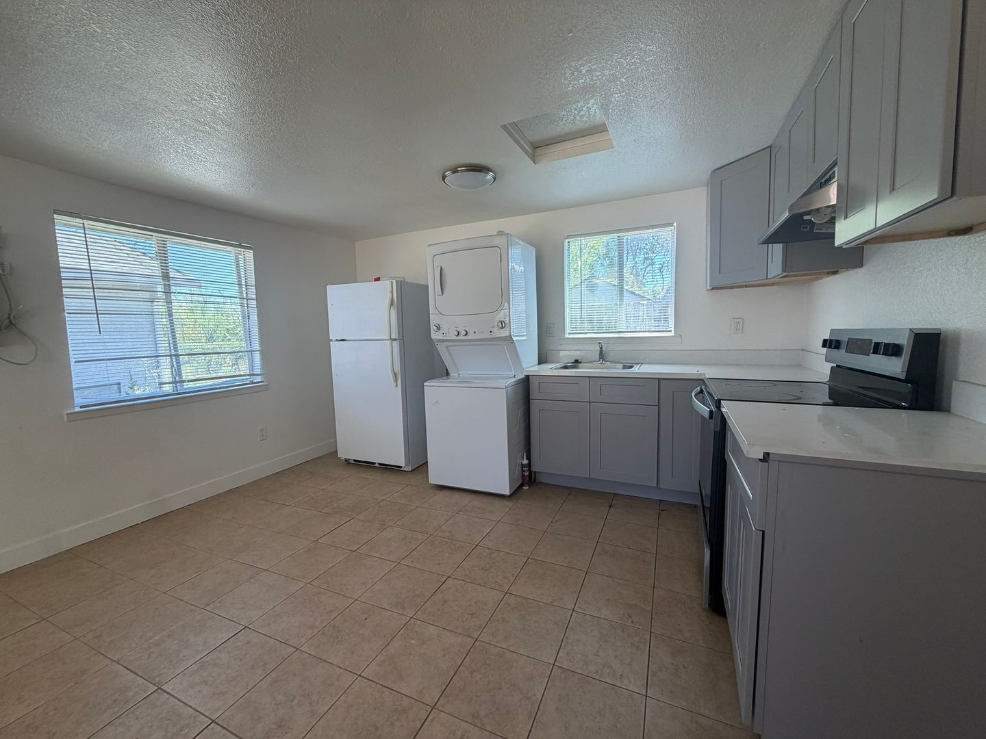 5801 Wallace Ave  - Sacramento - California - 1 bed, 1 bath rental property
