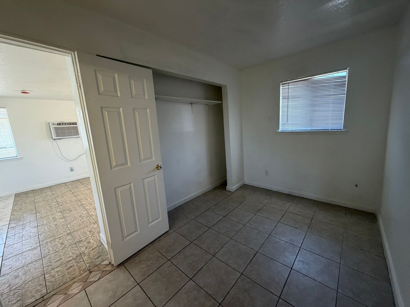 5801 Wallace Ave  - Sacramento - California - 1 bed, 1 bath rental property