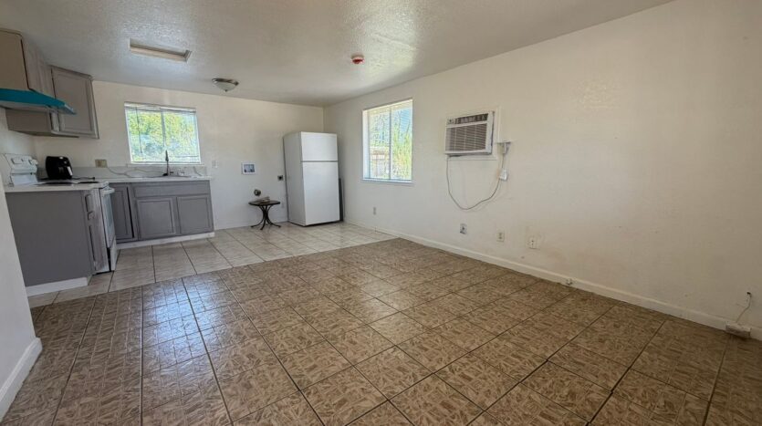 5801 Wallace Ave  - Sacramento - California - 1 bed, 1 bath rental property