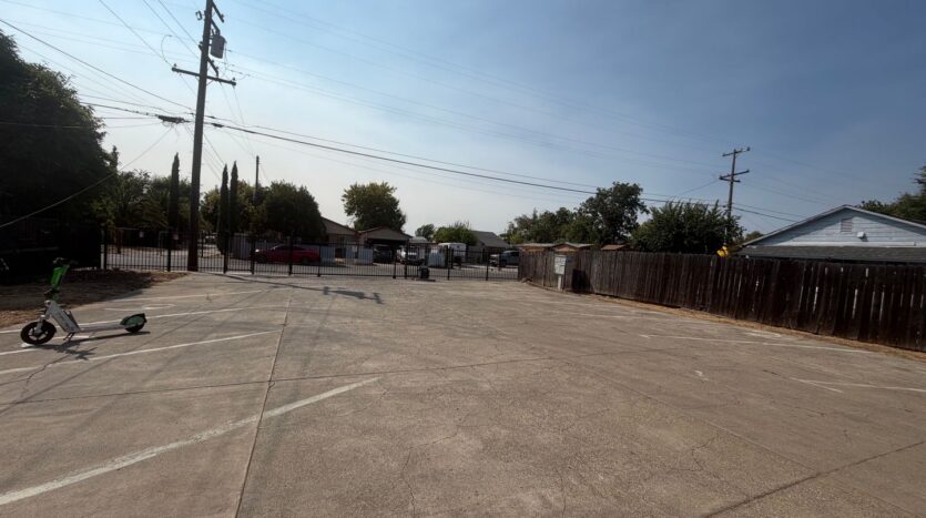 5801 Wallace Ave  - Sacramento - California - 1 bed, 1 bath rental property