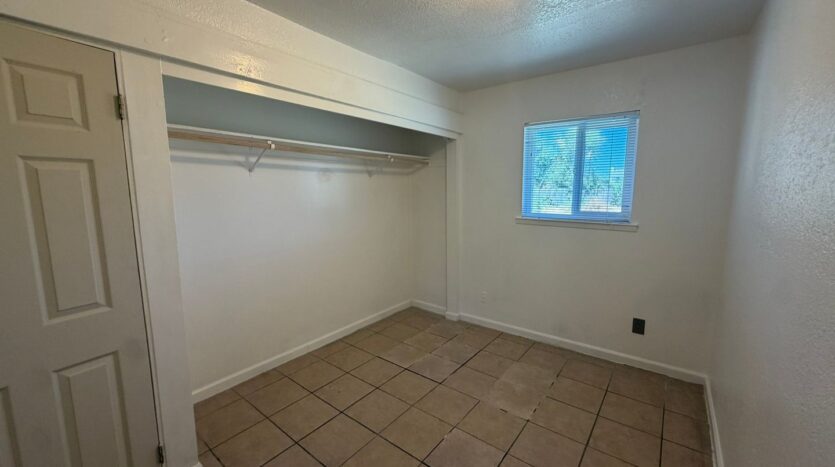 5801 Wallace Ave  - Sacramento - California - 1 bed, 1 bath rental property