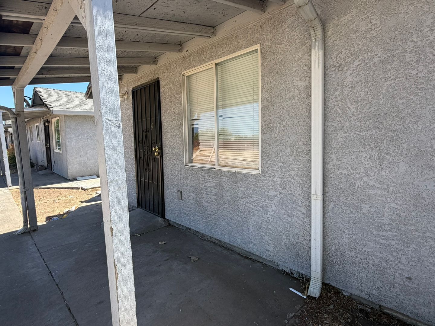 5801 Wallace Ave  - Sacramento - California - 1 bed, 1 bath rental property