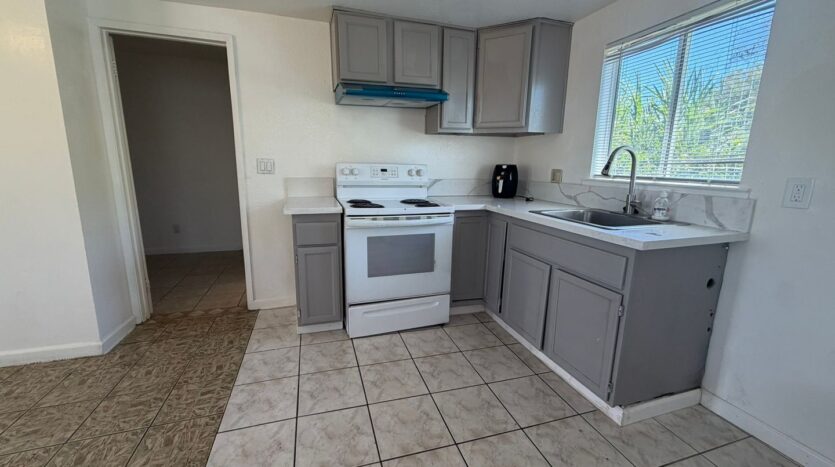 5801 Wallace Ave  - Sacramento - California - 1 bed, 1 bath rental property