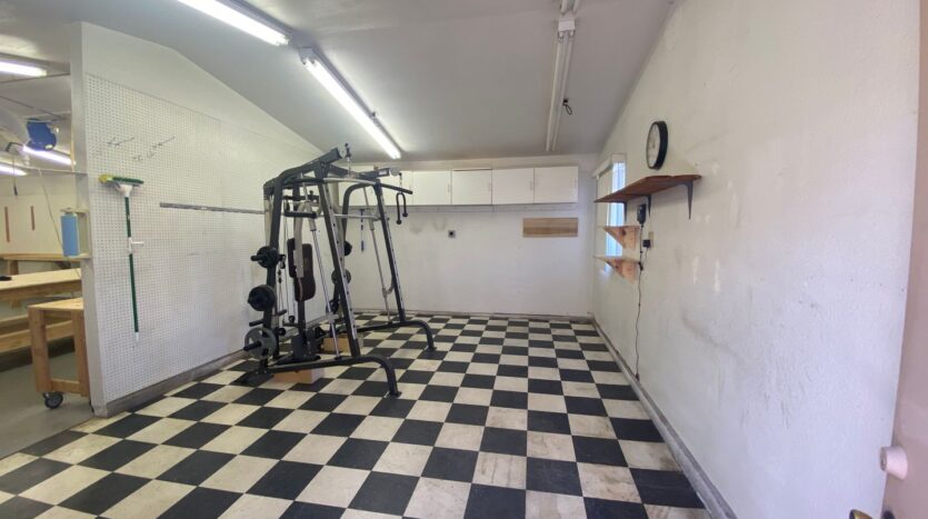 5828 W. Ave L11 - Lancaster - California - 4 bed, 2 bath rental property