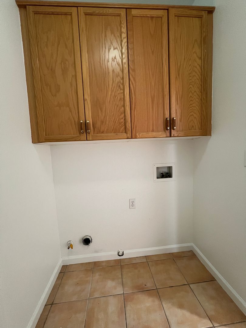5835 W Athens Ave - Fresno - California - 3 bed, 2 bath rental property