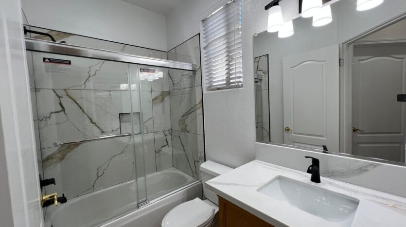 5835 W Athens Ave - Fresno - California - 3 bed, 2 bath rental property