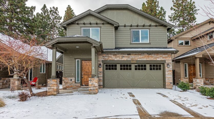 61166 Snowbrush Dr - Bend - Oregon - 3 bed, 2.5 bath rental property