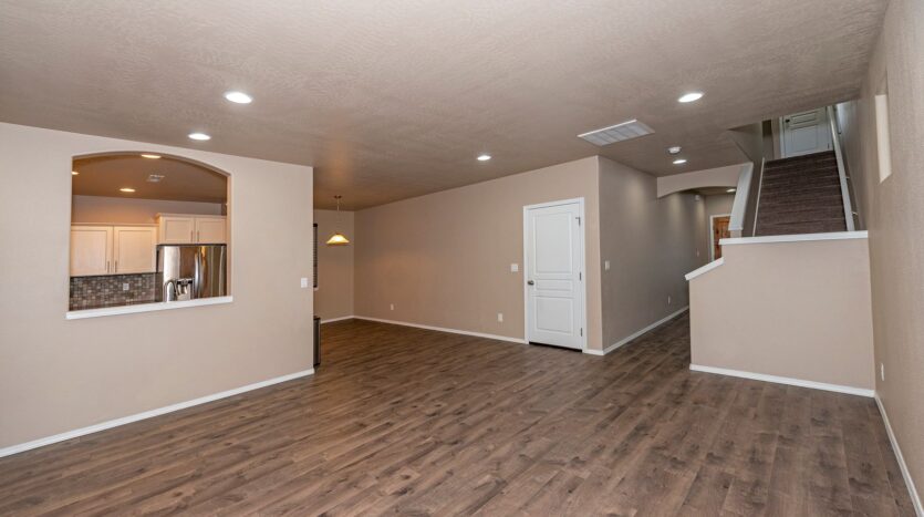61166 Snowbrush Dr - Bend - Oregon - 3 bed, 2.5 bath rental property