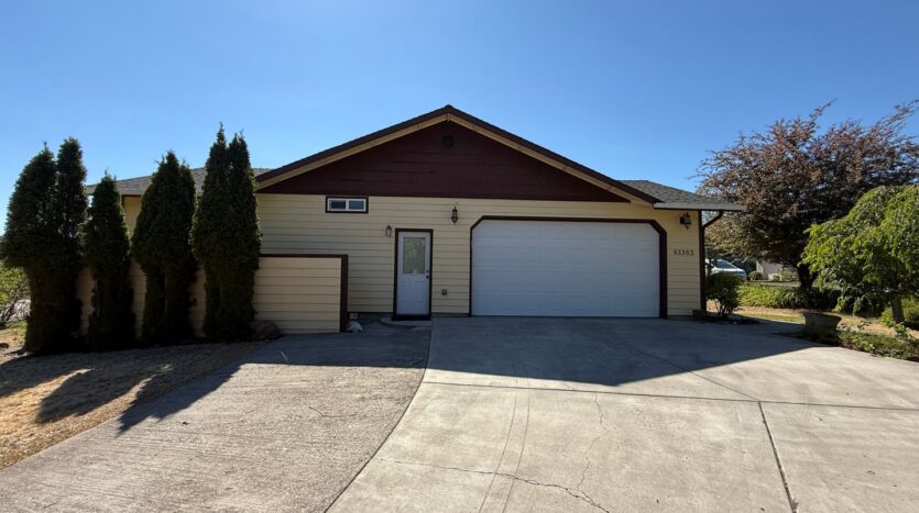 63363 Brightwater Dr  - Bend - Oregon - 3 bed, 2 bath rental property