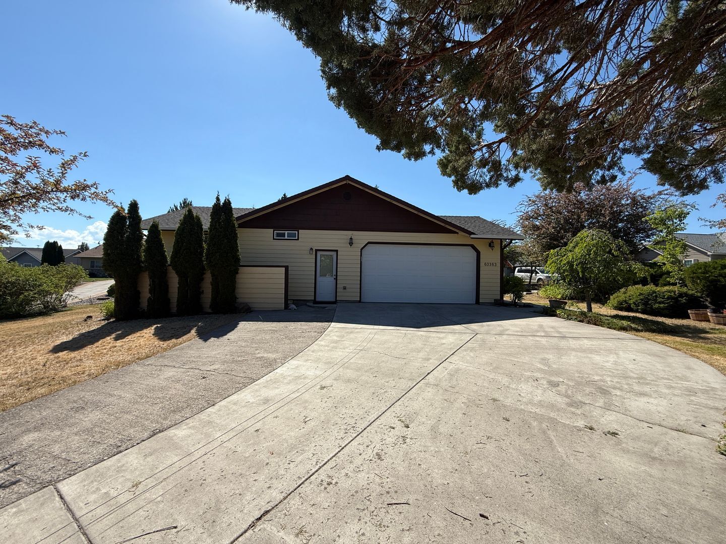 63363 Brightwater Dr  - Bend - Oregon - 3 bed, 2 bath rental property