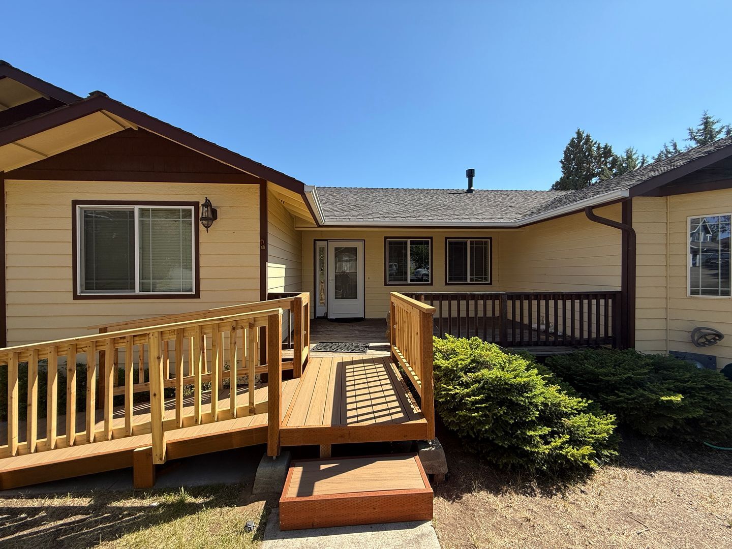 63363 Brightwater Dr  - Bend - Oregon - 3 bed, 2 bath rental property