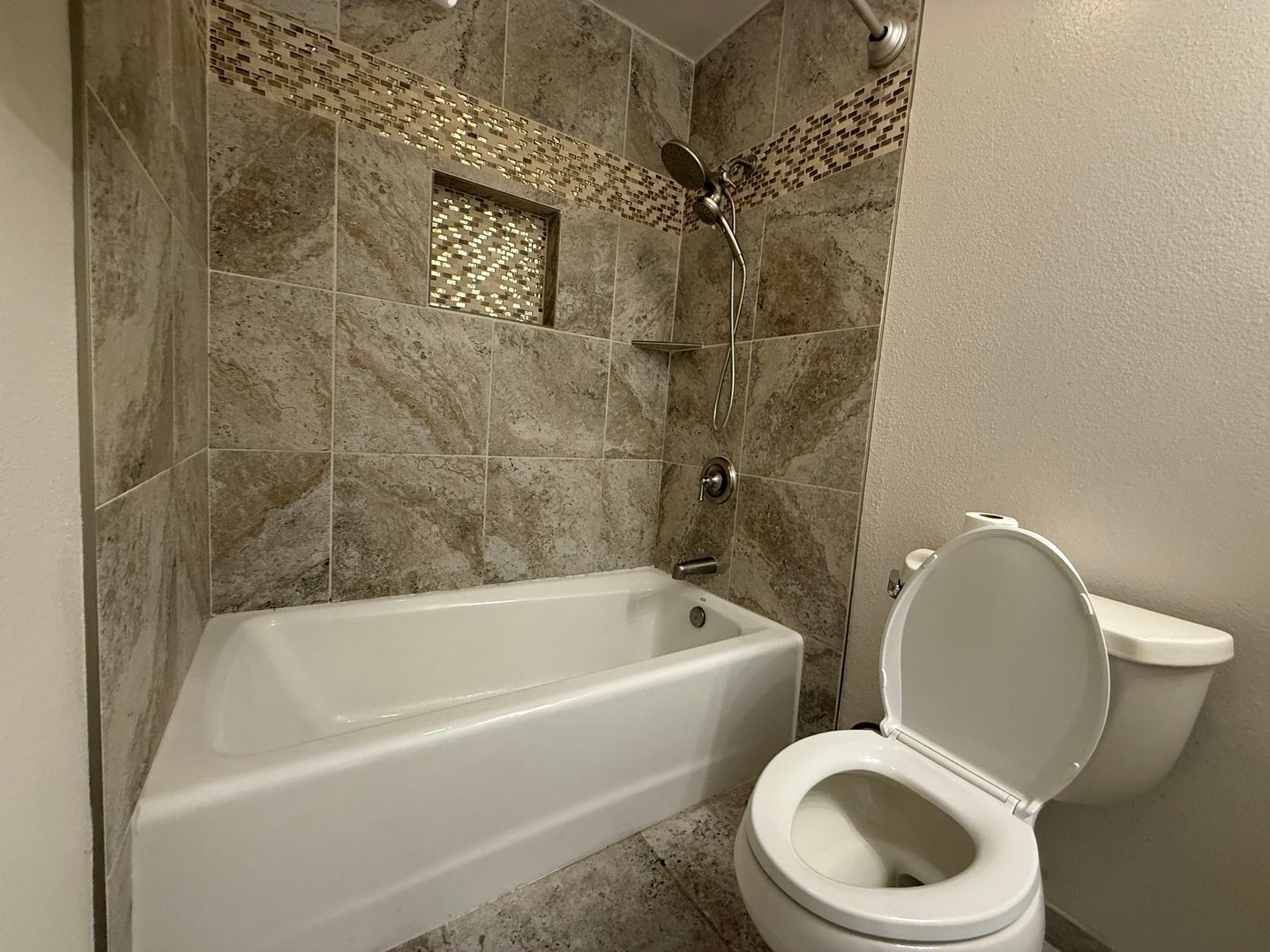 640 Felicita Ave  - Spring Valley - California - 4 bed, 2 bath rental property