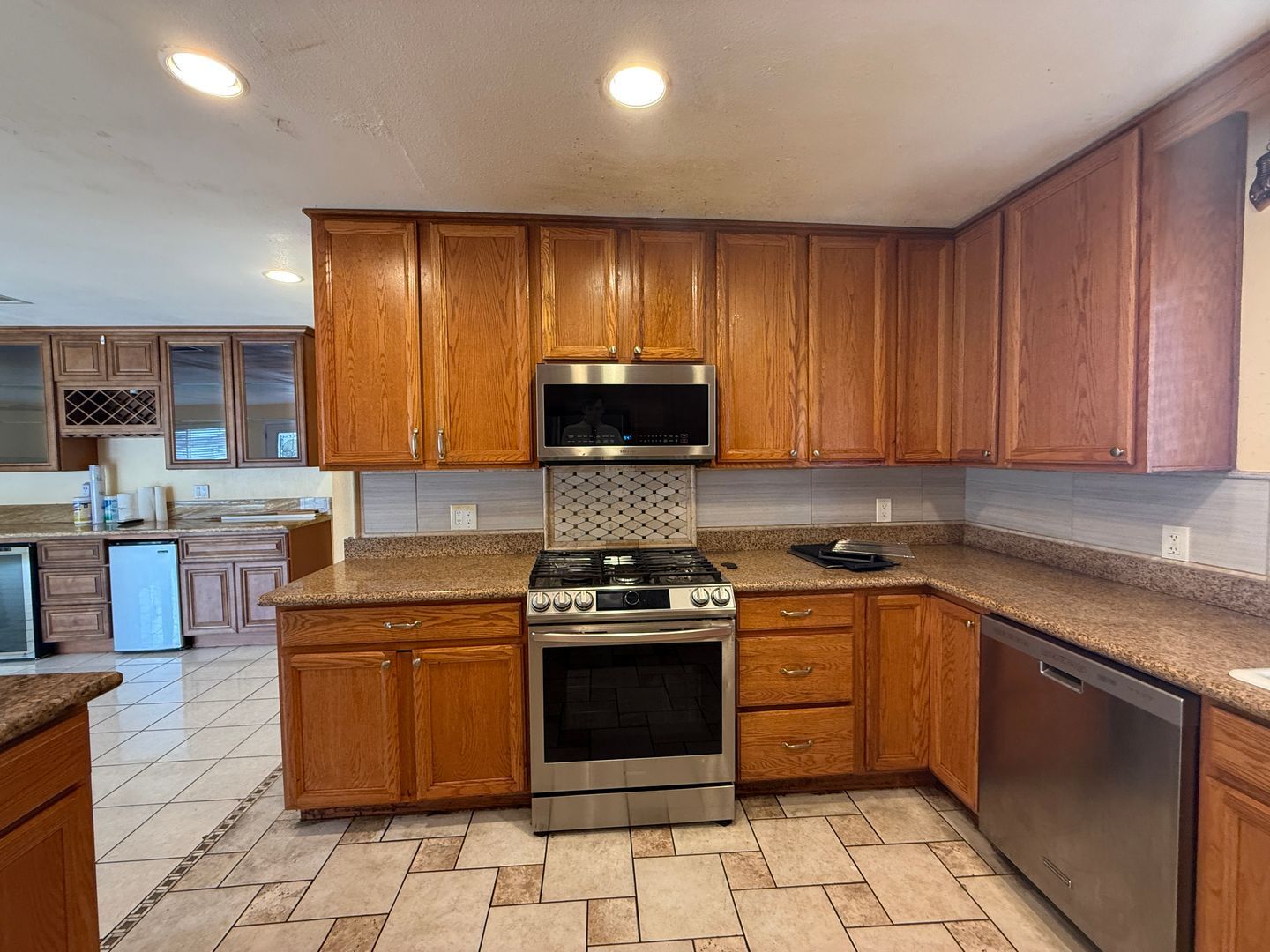 640 Felicita Ave  - Spring Valley - California - 4 bed, 2 bath rental property