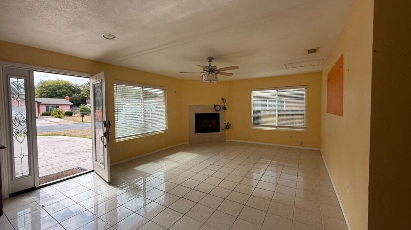 640 Felicita Ave  - Spring Valley - California - 4 bed, 2 bath rental property