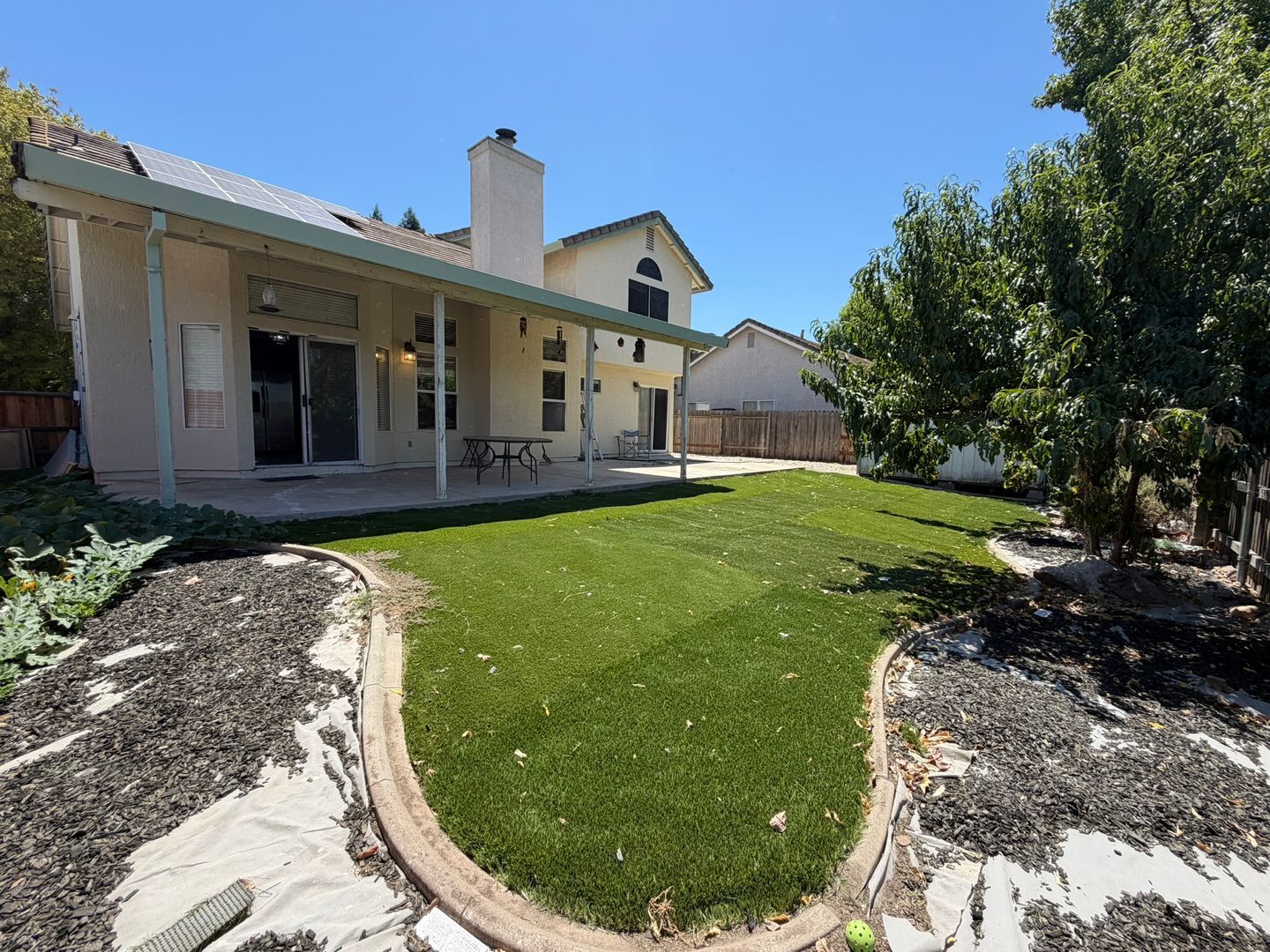 6408 Emerald Dr.  - Rocklin - California - 5 bed, 3 bath rental property