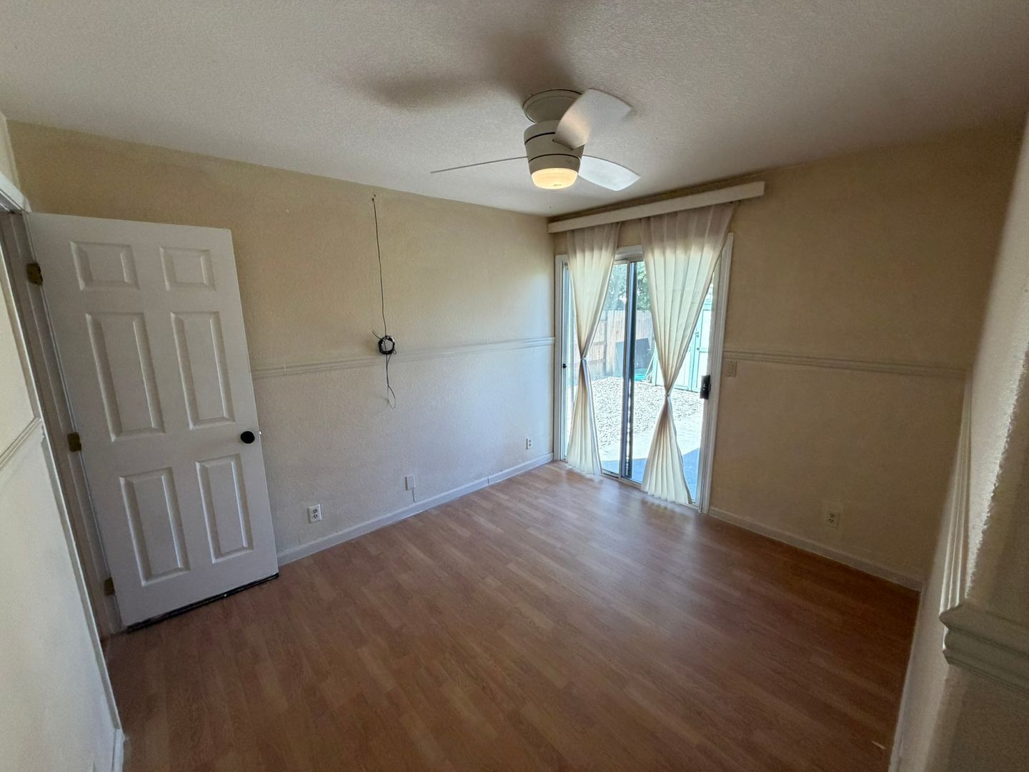 6408 Emerald Dr.  - Rocklin - California - 5 bed, 3 bath rental property
