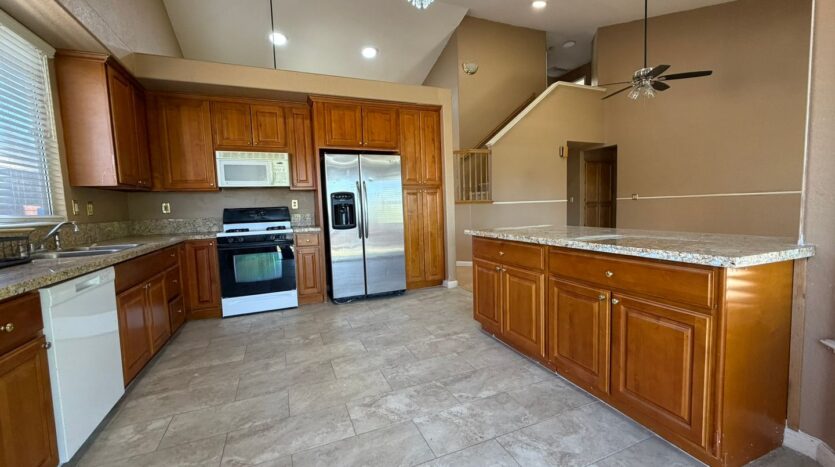 6408 Emerald Dr.  - Rocklin - California - 5 bed, 3 bath rental property