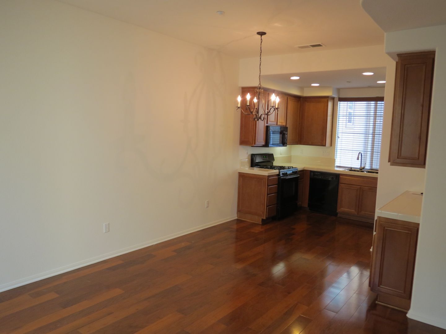 641 Hatfield Drive - San Marcos - California - 2 bed, 3 bath rental property