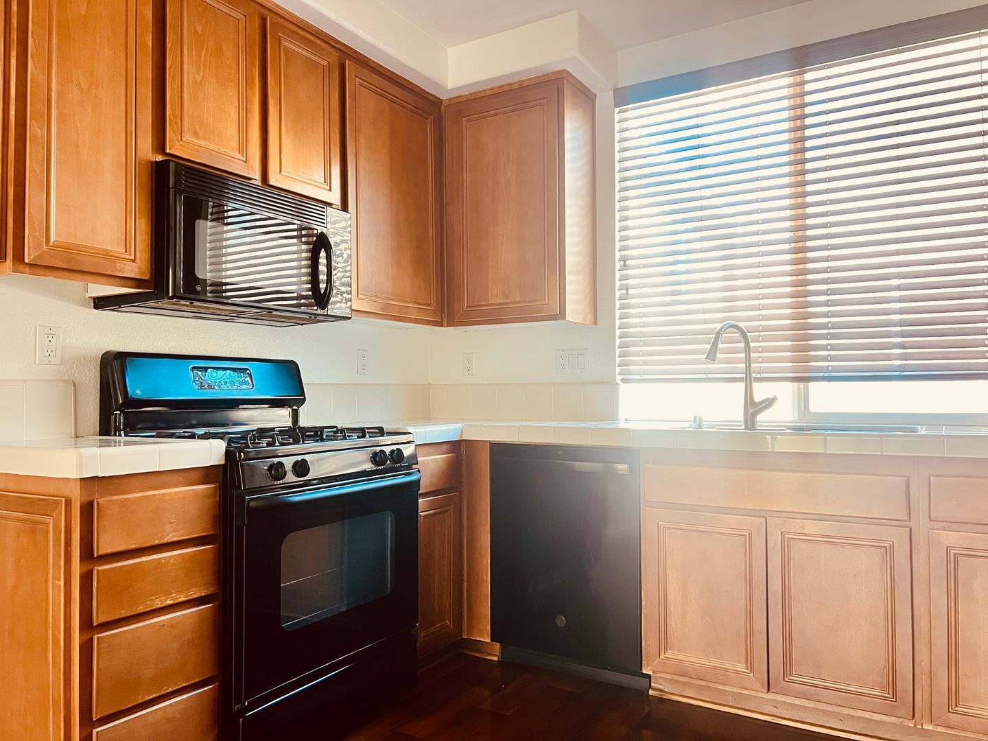 641 Hatfield Drive - San Marcos - California - 3 bed, 3 bath rental property