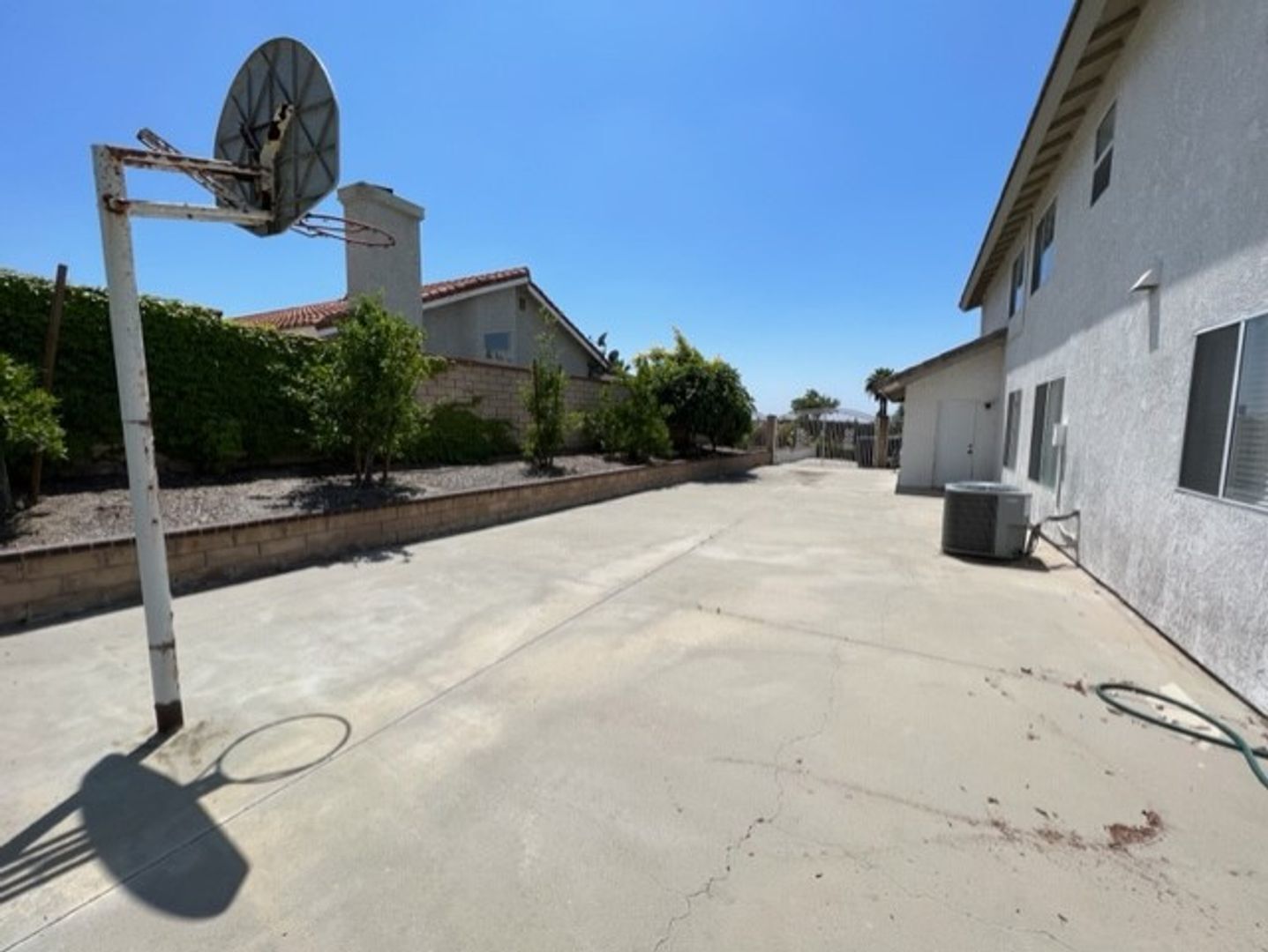 6752 Carobwood Way - Riverside - California - 6 bed, 3 bath rental property