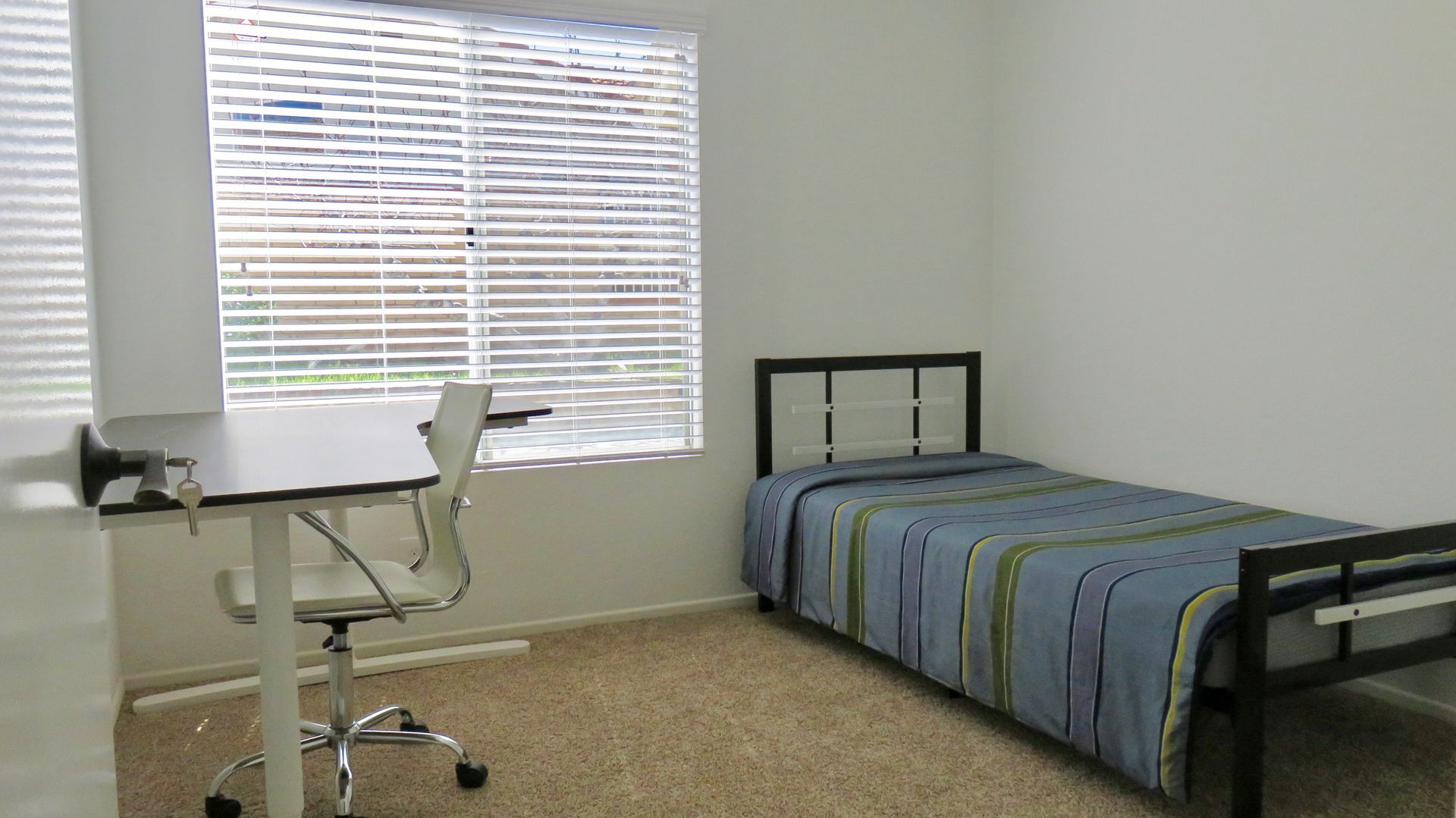 6752 Carobwood Way - Riverside - California - 6 bed, 3 bath rental property