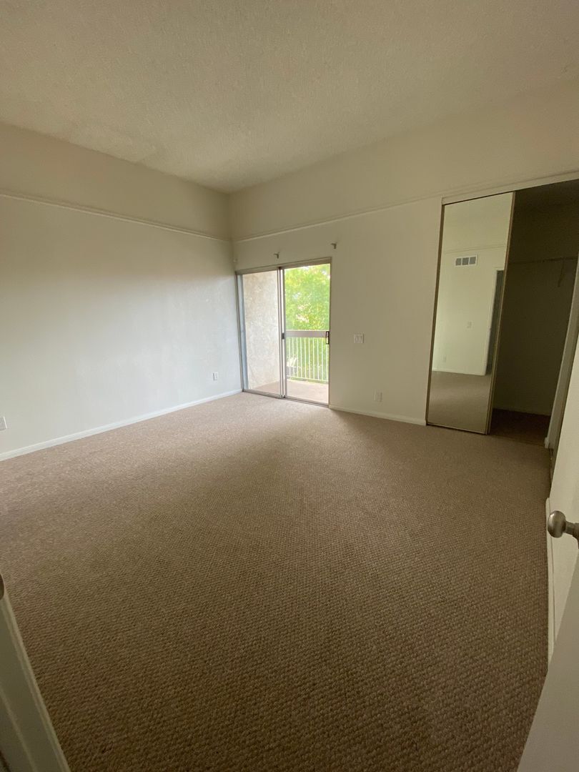 6767 Amherst St #B - San Diego - California - 2 bed, 1.5 bath rental property