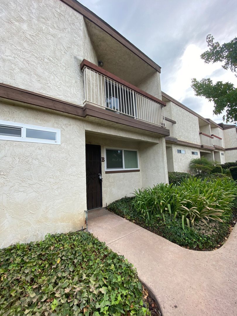 6767 Amherst St #B - San Diego - California - 2 bed, 1.5 bath rental property