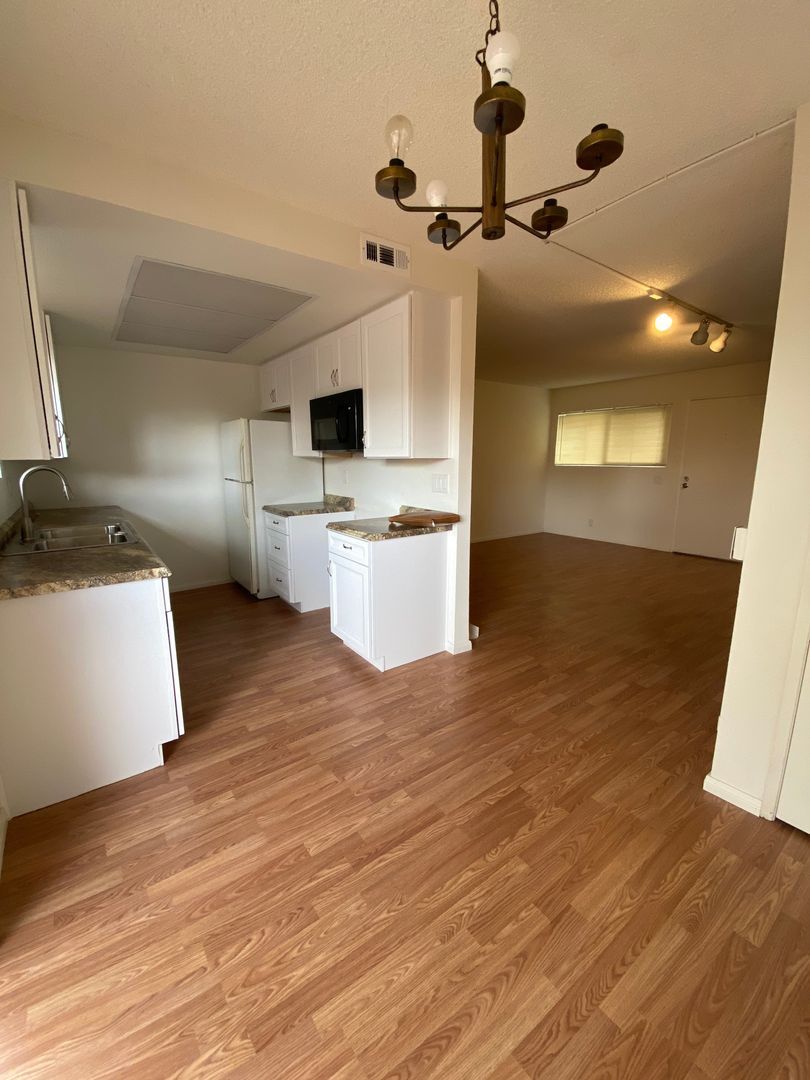 6767 Amherst St #B - San Diego - California - 2 bed, 1.5 bath rental property