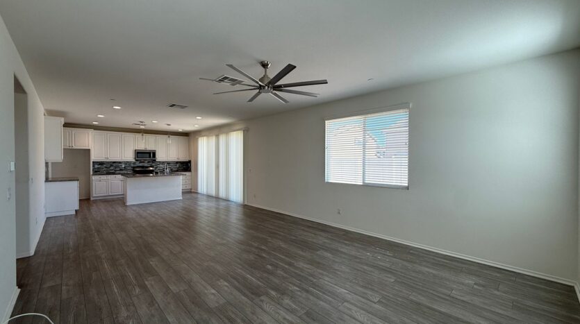 6929 Atmore St. - Palmdale - California - 5 bed, 3.5 bath rental property