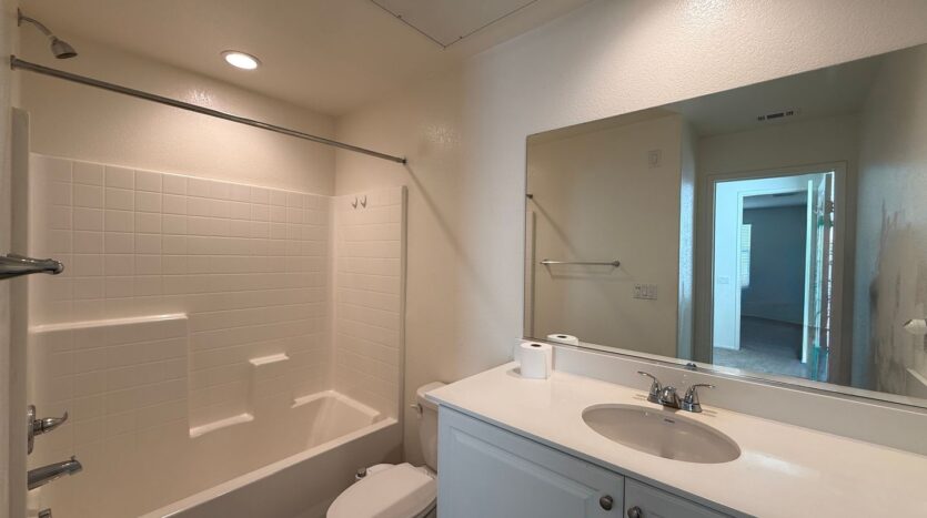 6929 Atmore St. - Palmdale - California - 5 bed, 3.5 bath rental property
