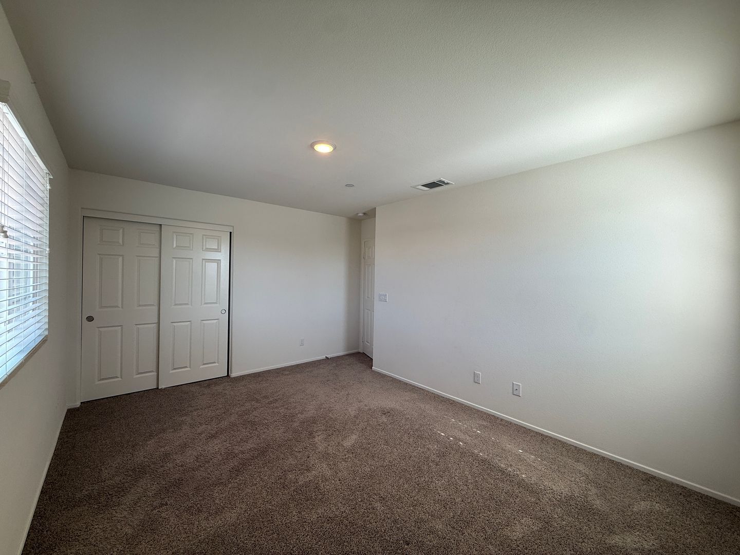6929 Atmore St. - Palmdale - California - 5 bed, 3.5 bath rental property