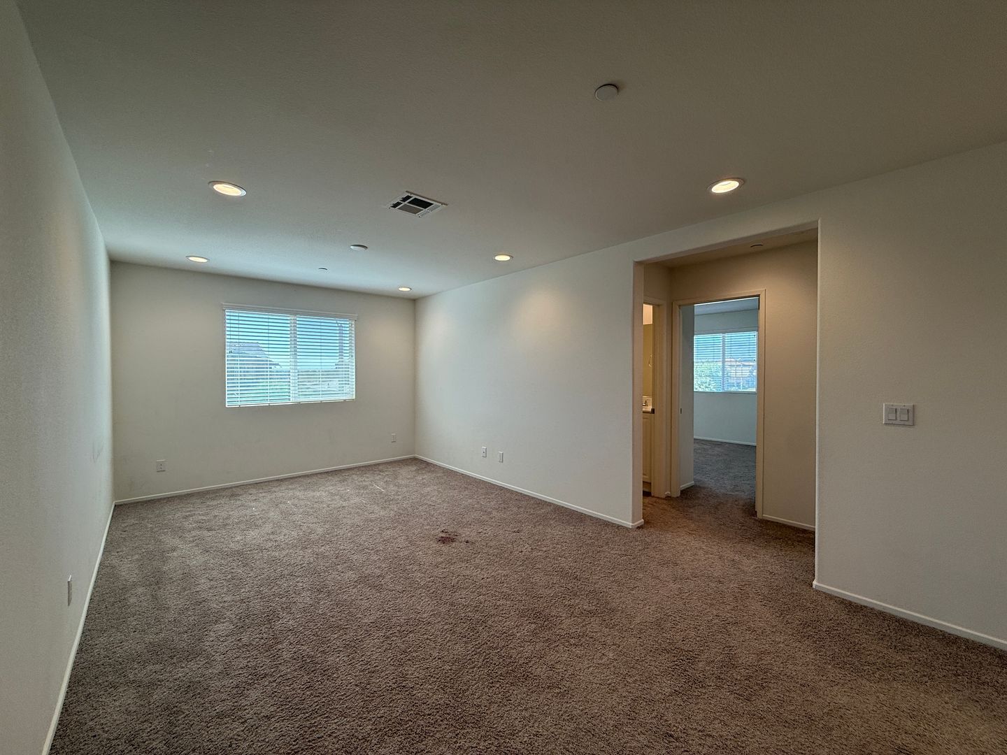 6929 Atmore St. - Palmdale - California - 5 bed, 3.5 bath rental property