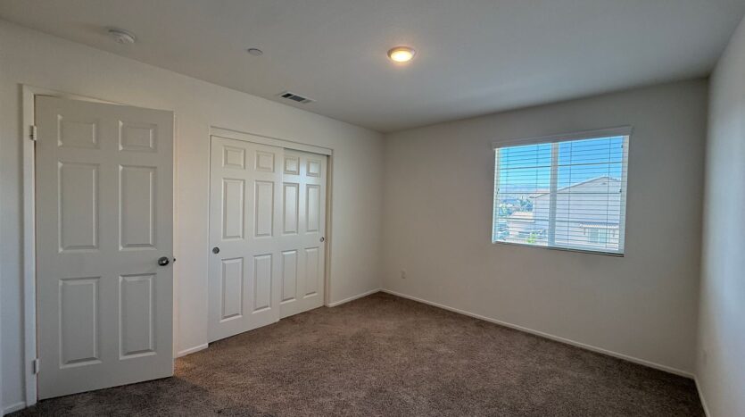 6929 Atmore St. - Palmdale - California - 5 bed, 3.5 bath rental property