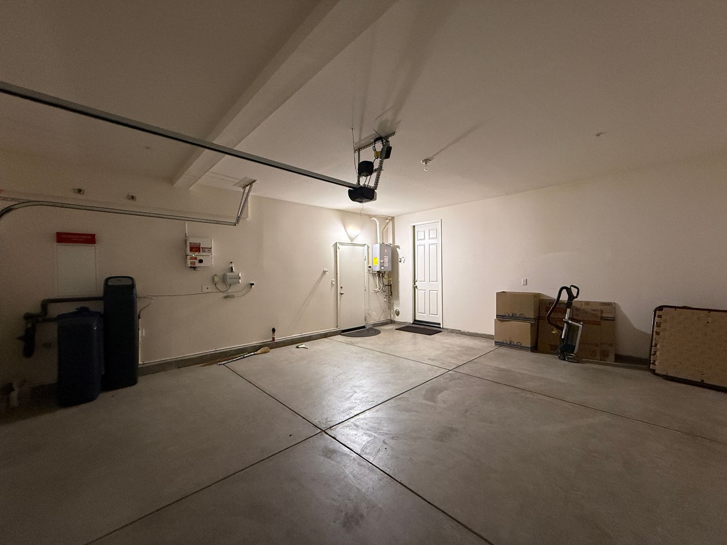 6929 Atmore St. - Palmdale - California - 5 bed, 3.5 bath rental property
