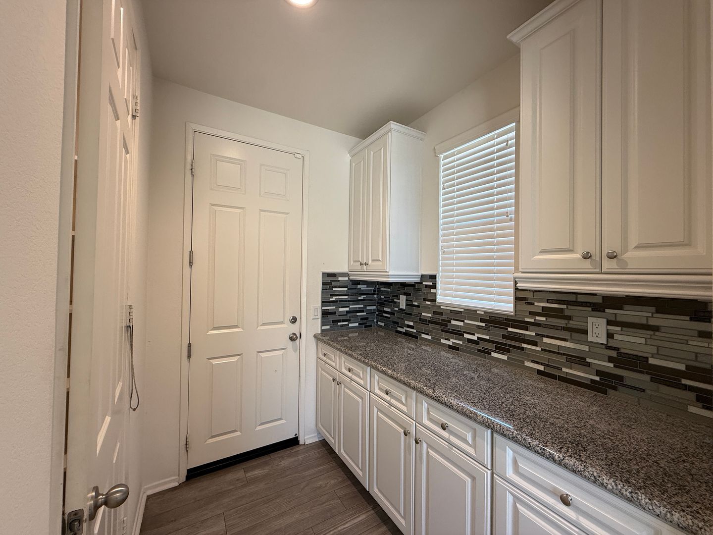6929 Atmore St. - Palmdale - California - 5 bed, 3.5 bath rental property
