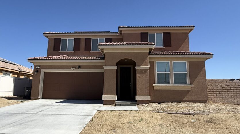 6929 Atmore St. - Palmdale - California - 5 bed, 3.5 bath rental property