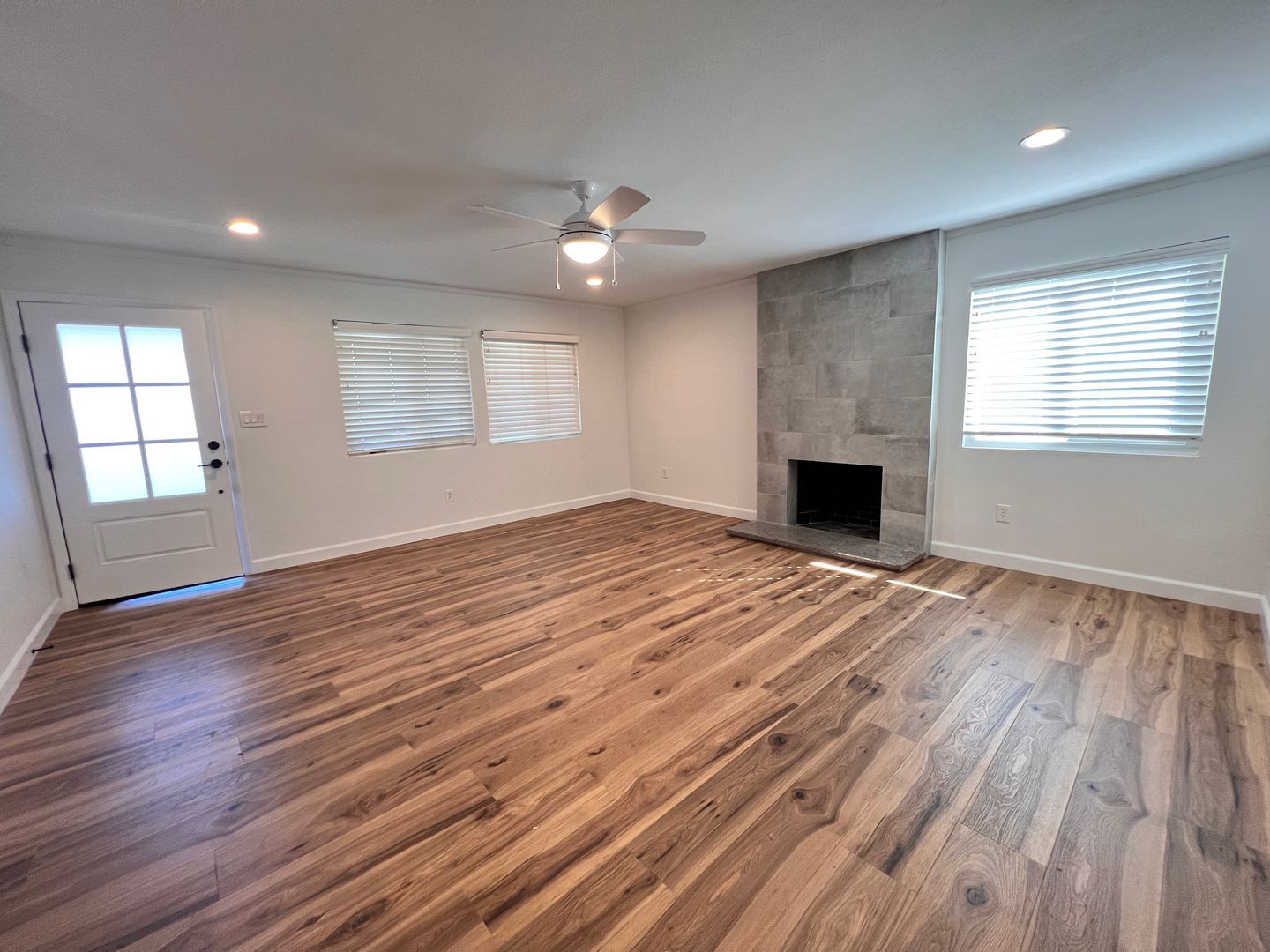 6946 Cowles Mountain Blvd - San Diego - California - 4 bed, 2 bath rental property