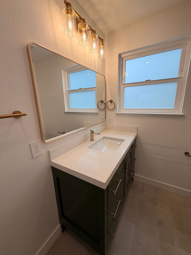 710 W Orange Ave  - South San Francisco - California - 4 bed, 2 bath rental property