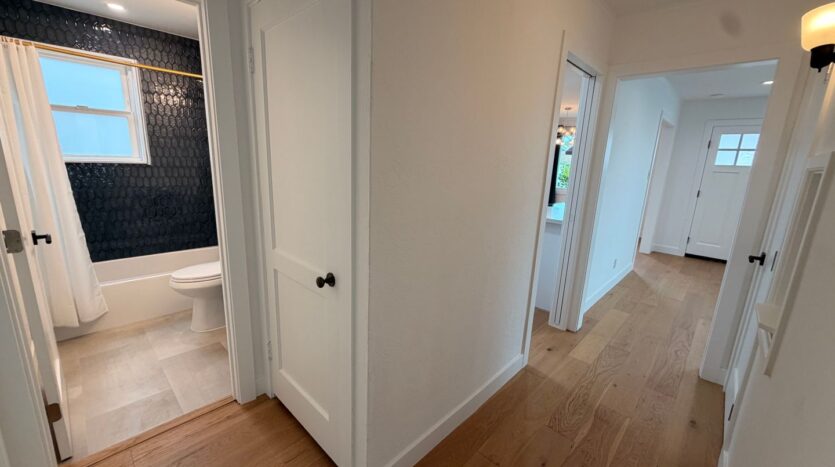 710 W Orange Ave  - South San Francisco - California - 4 bed, 2 bath rental property