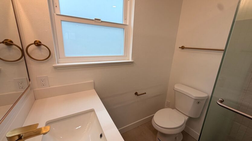 710 W Orange Ave  - South San Francisco - California - 4 bed, 2 bath rental property