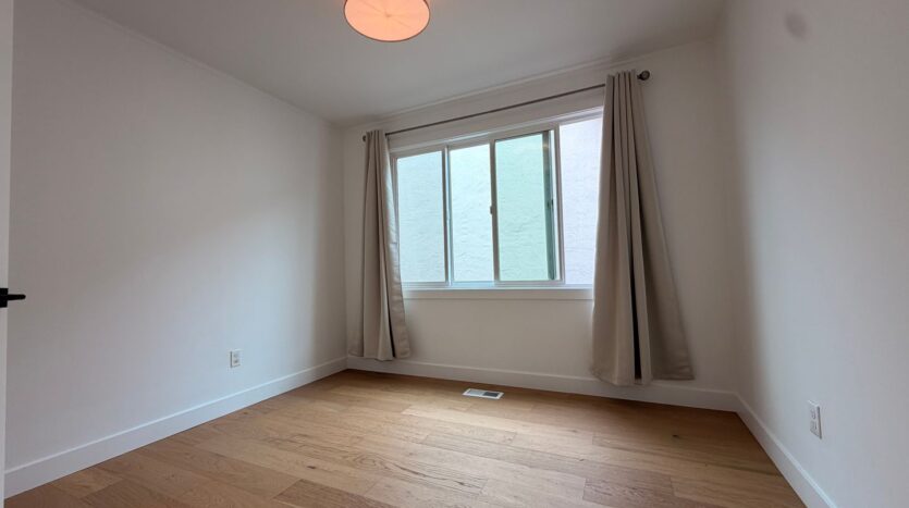 710 W Orange Ave  - South San Francisco - California - 4 bed, 2 bath rental property