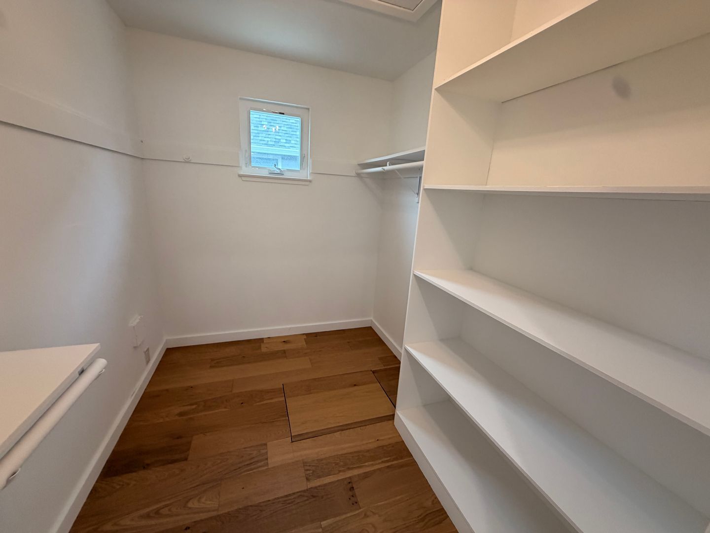 710 W Orange Ave  - South San Francisco - California - 4 bed, 2 bath rental property