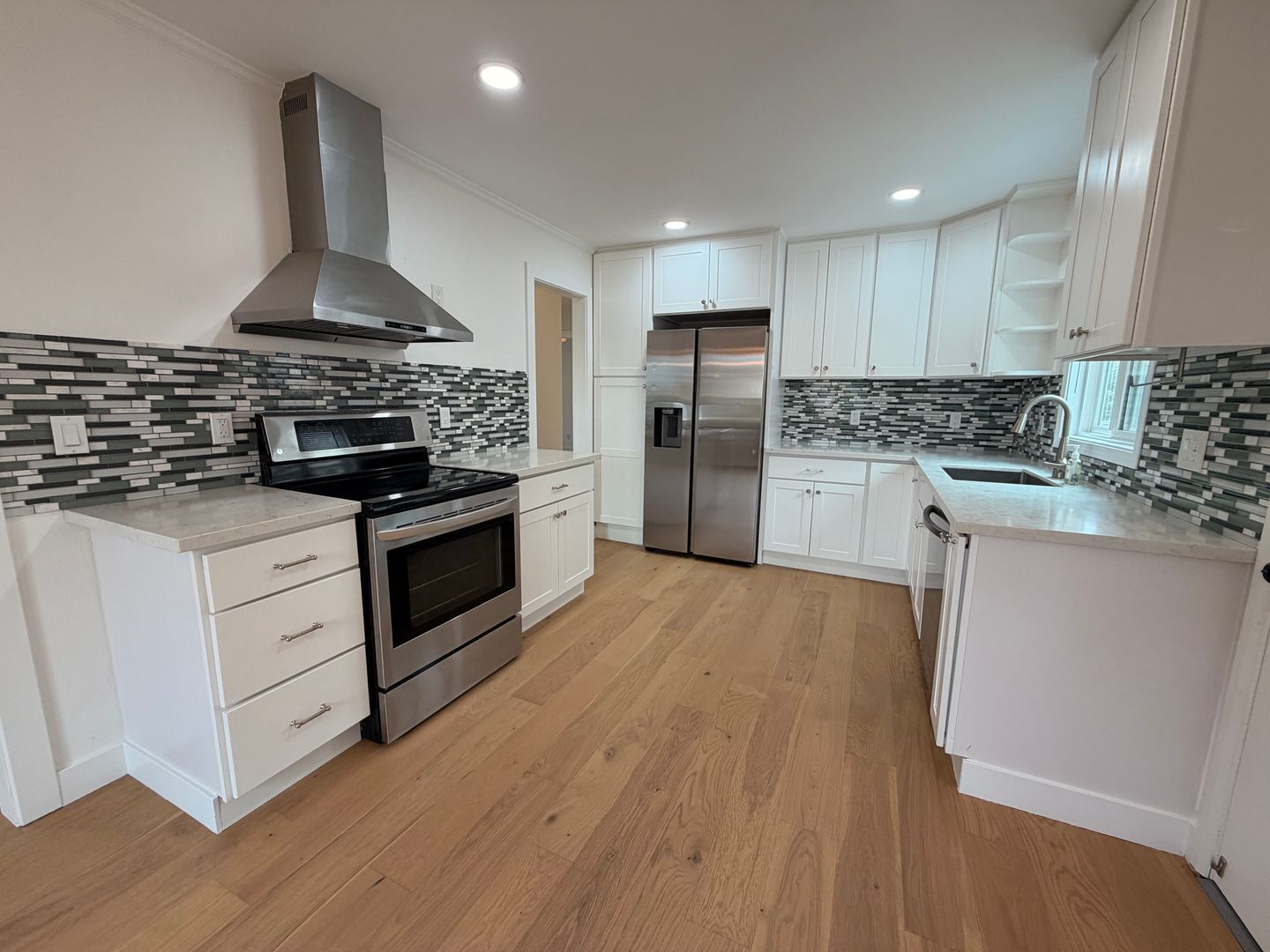 710 W Orange Ave  - South San Francisco - California - 4 bed, 2 bath rental property