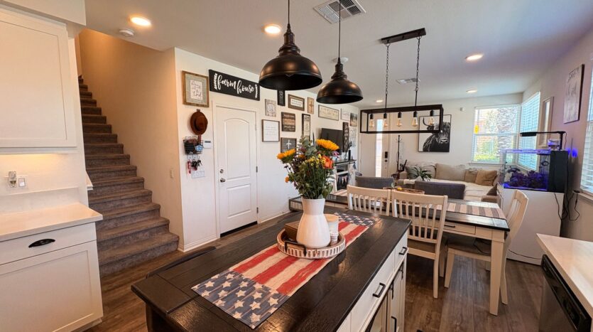 7797 Paxton Pl - Rancho Cucamonga - California - 3 bed, 2.5 bath rental property