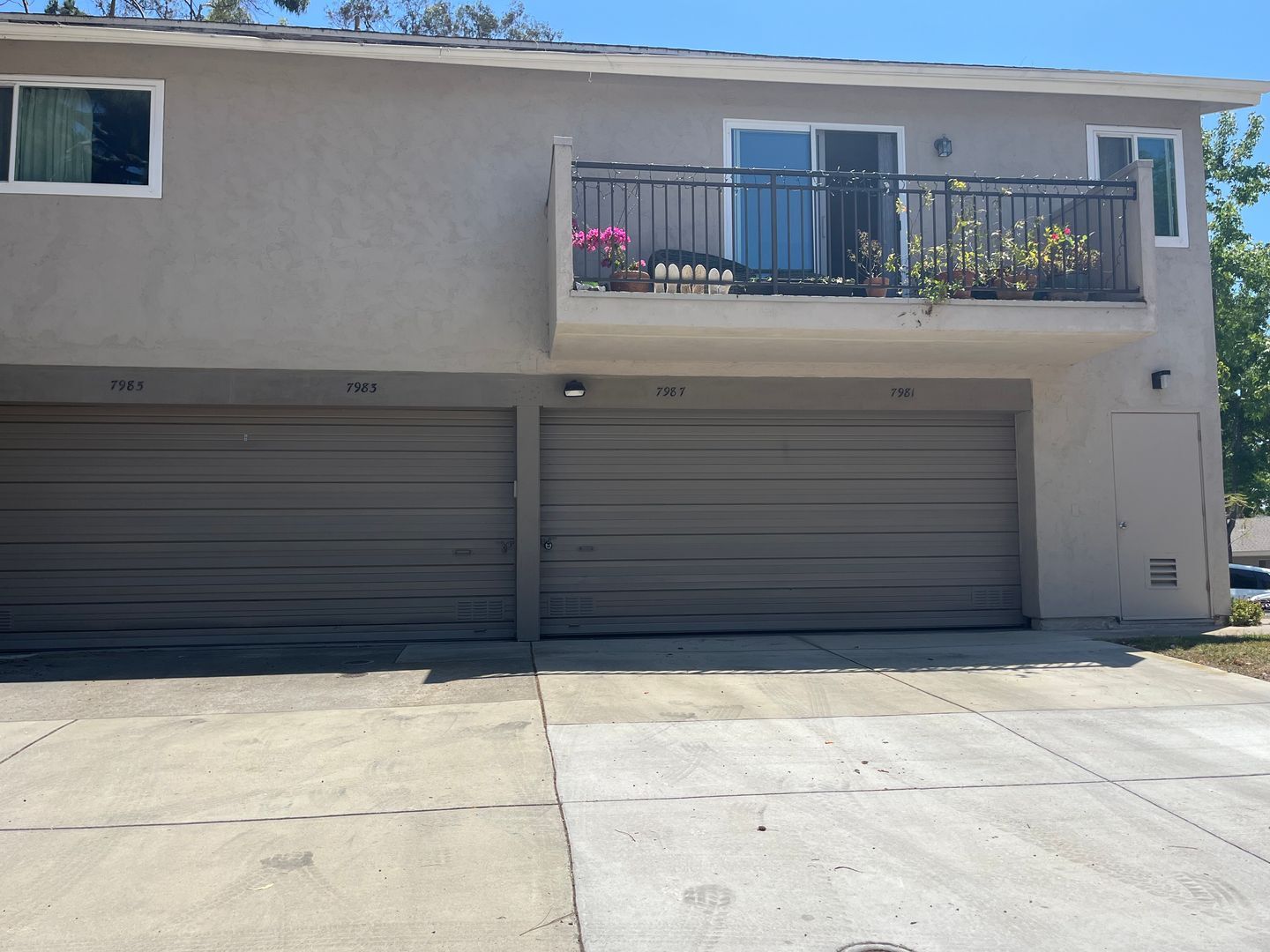 7987 Camino Huerta - San Diego - California - 2 bed, 1.5 bath rental property